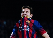 开云官网-梅西再度展现绝对统治力，带领球队取胜