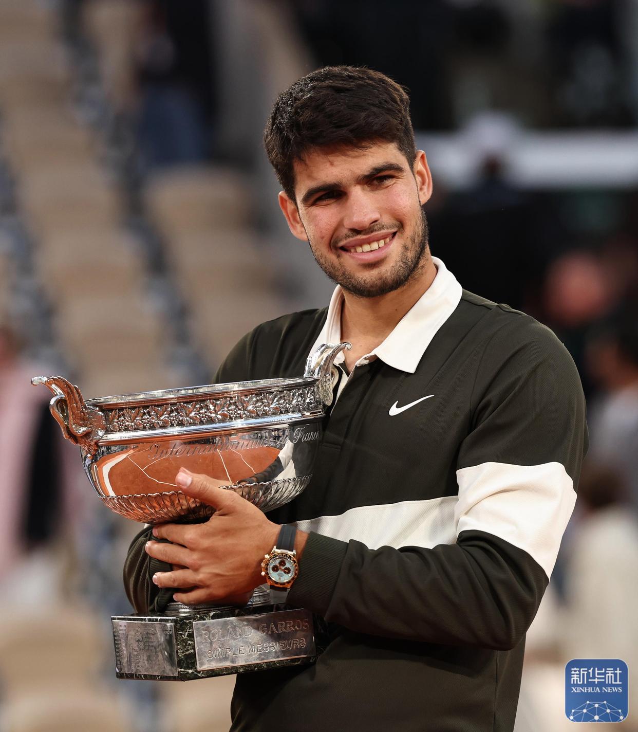 年终总决赛绝杀联合杯，阿尔卡拉斯点燃赛场