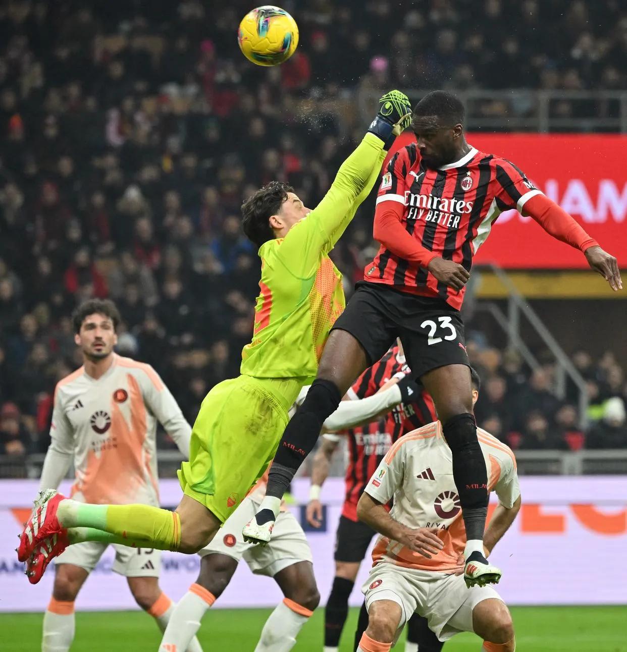 关于那不勒斯绝杀AC米兰,C罗惊艳四座的信息 关于那不勒斯绝杀AC米兰,C罗惊艳四座的信息