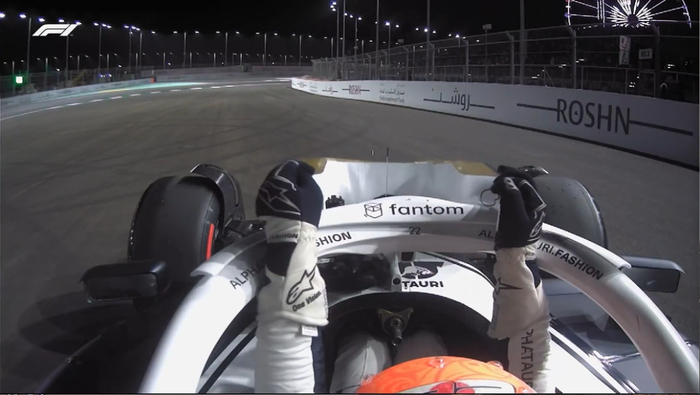 关于哈斯车队逆转威廉姆斯，佩雷兹扛起全队的信息