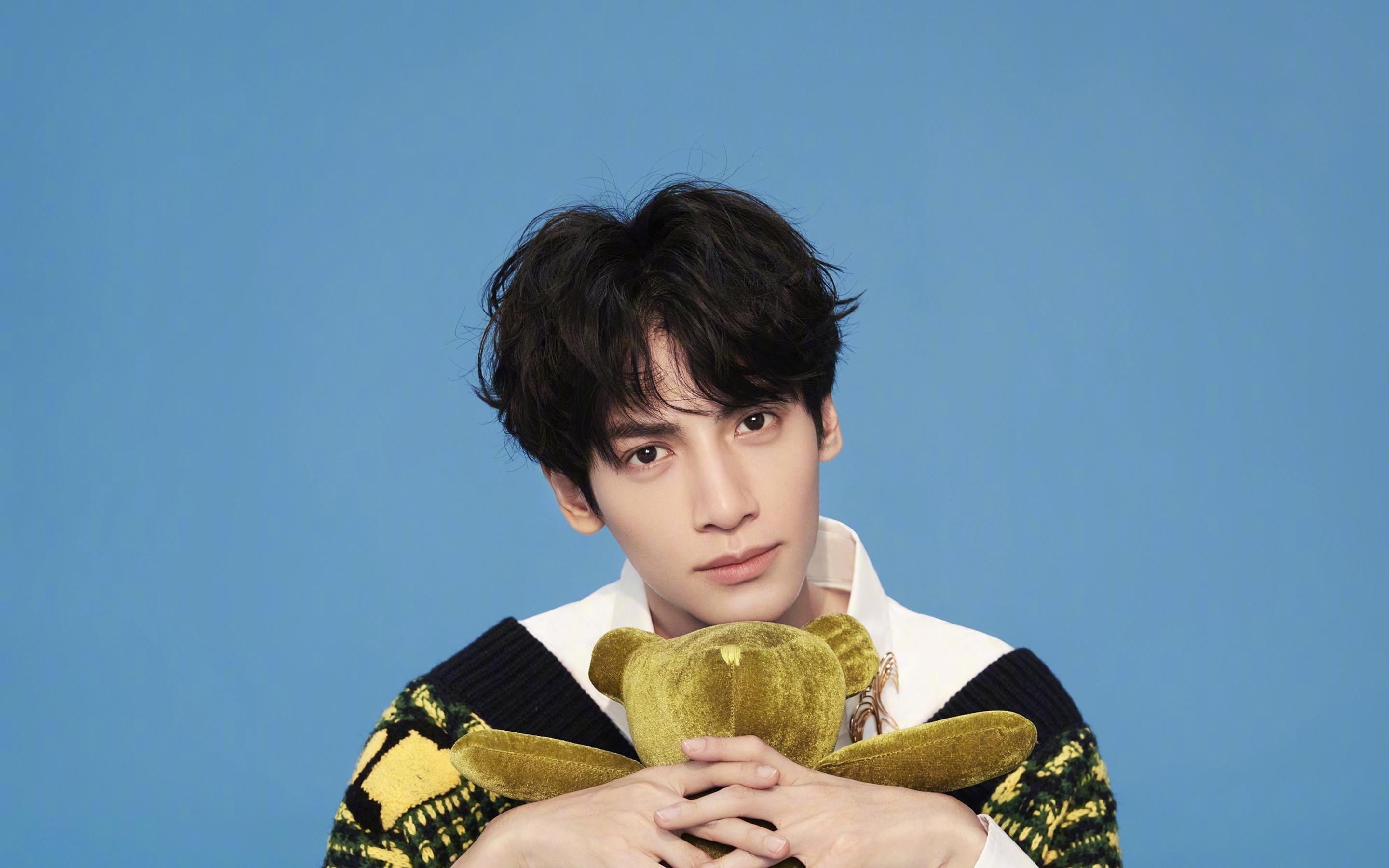 西亚卡姆关键球定乾坤，76人险胜篮网展现季后赛级对抗