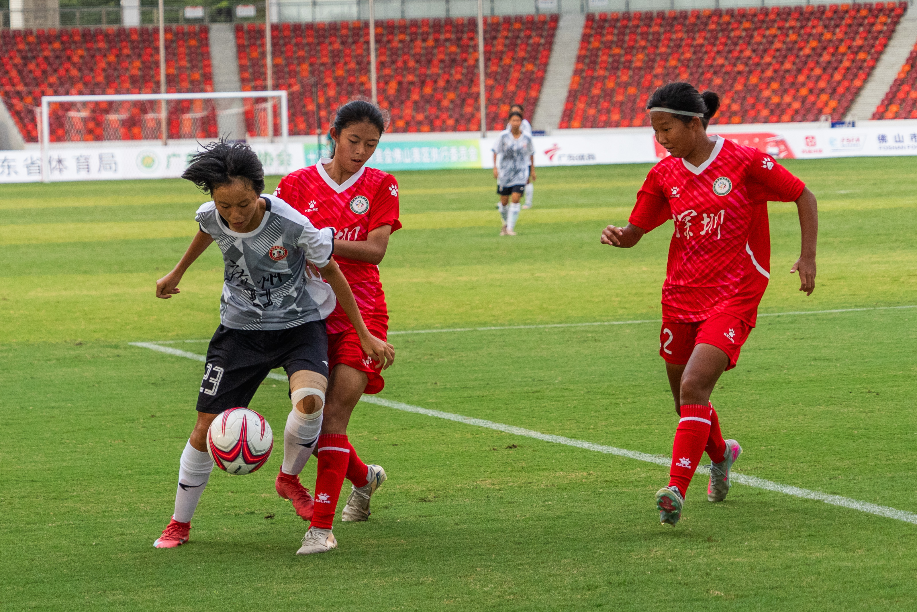 包含骄傲少女:女足比赛的飒爽英姿的词条 包含骄傲少女:女足比赛的飒爽英姿的词条