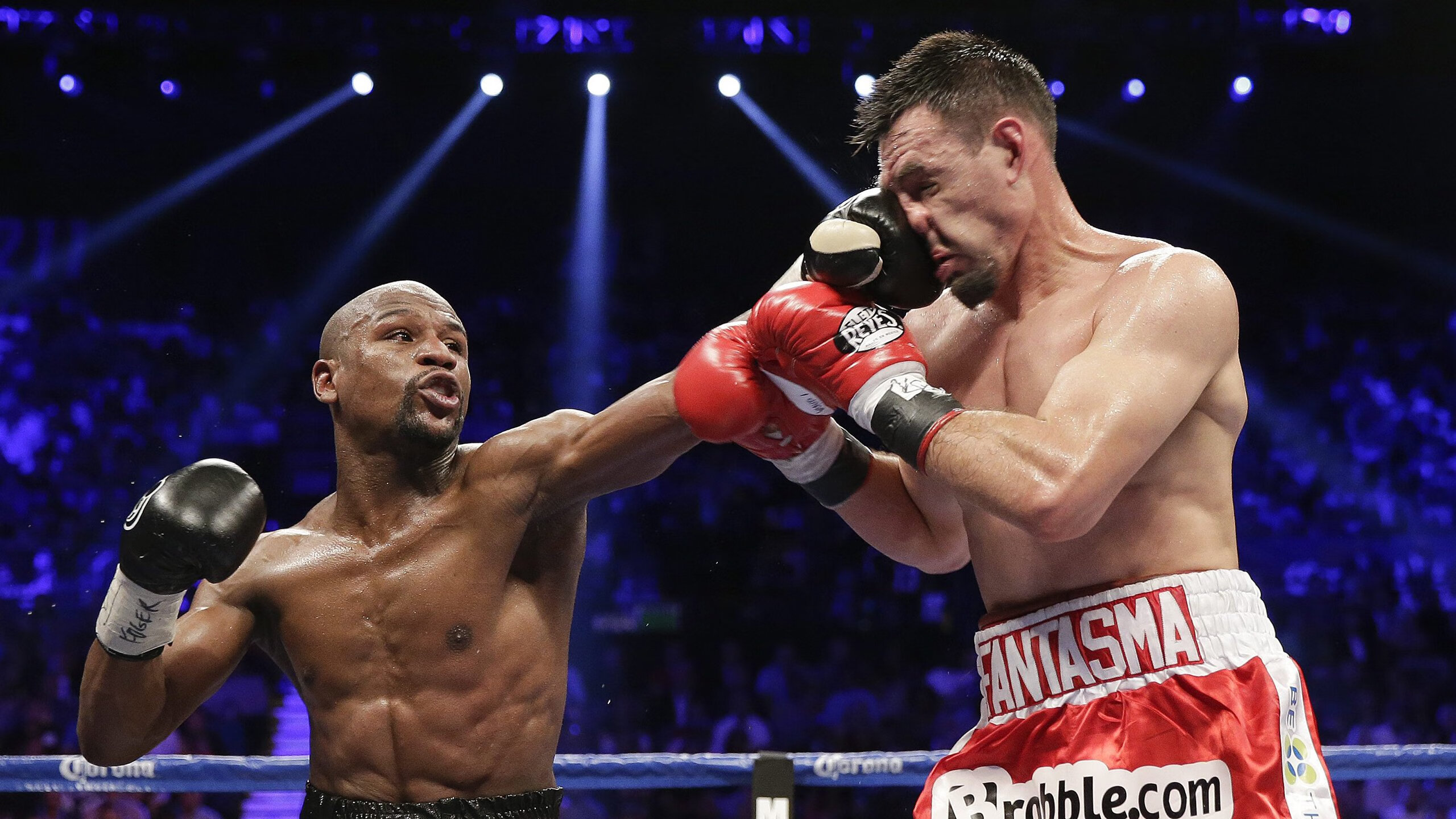 骑士完胜篮网,浓眉哥扛起全队,一场属于领袖的胜利